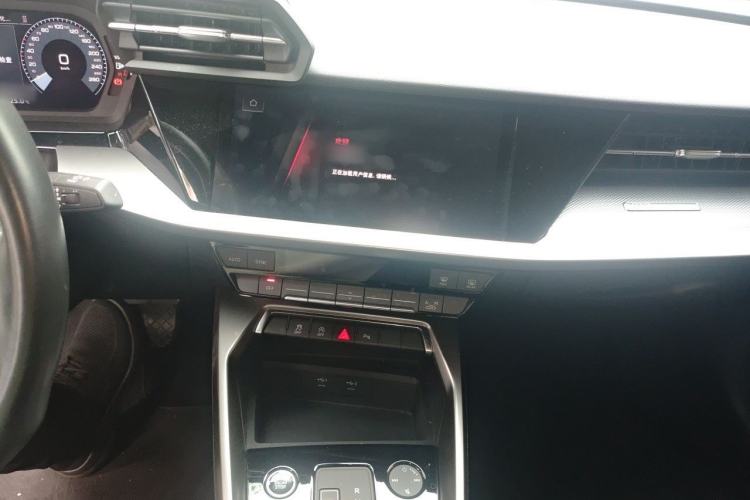Used Audi A3 2023 Restyled A3L Limousine 35 TFSI Fashion Sport Edition Audio And AC Panel