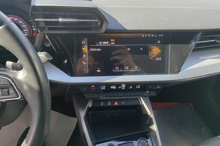 Used Audi A3 2023 Restyled A3L Limousine 35 TFSI Fashion Sport Edition Audio And AC Panel