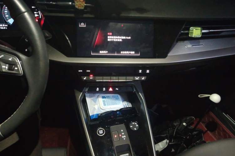 Used Audi A3 2023 Restyled A3L Limousine 35 TFSI Fashion Sport Edition Audio And AC Panel