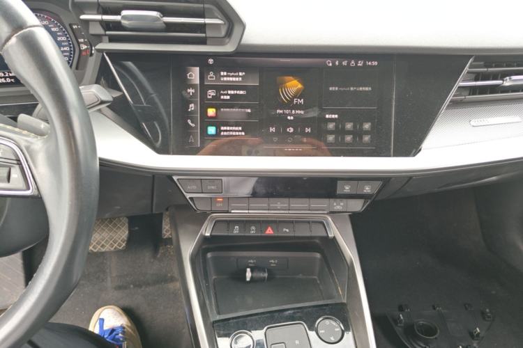 Used Audi A3 2023 Restyled A3L Limousine 35 TFSI Fashion Sport Edition Audio And AC Panel