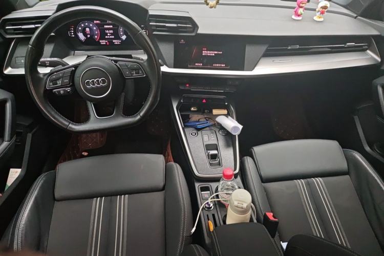 Used Audi A3 2023 Restyled A3L Limousine 35 TFSI Fashion Sport Edition Center Console