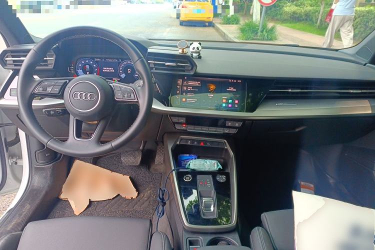 Used Audi A3 2023 Sportback 35 TFSI Fashionable Sports Model Center Console