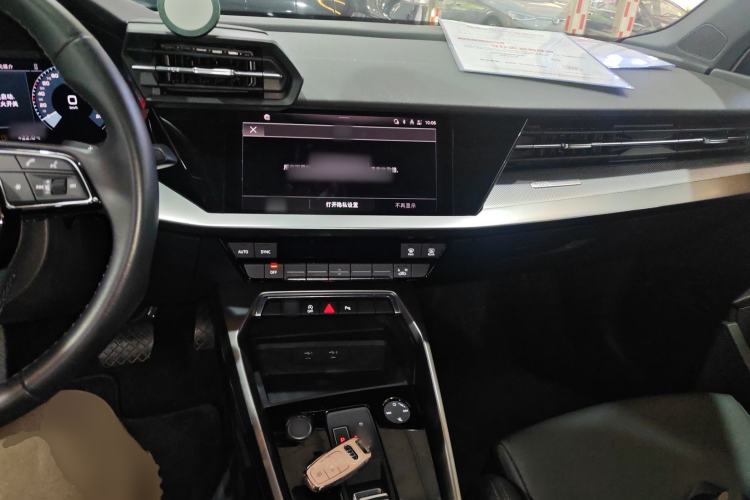 Used Audi A3 2023 A3L Limousine 35 TFSI Fashionable and Elegant Model Center Console