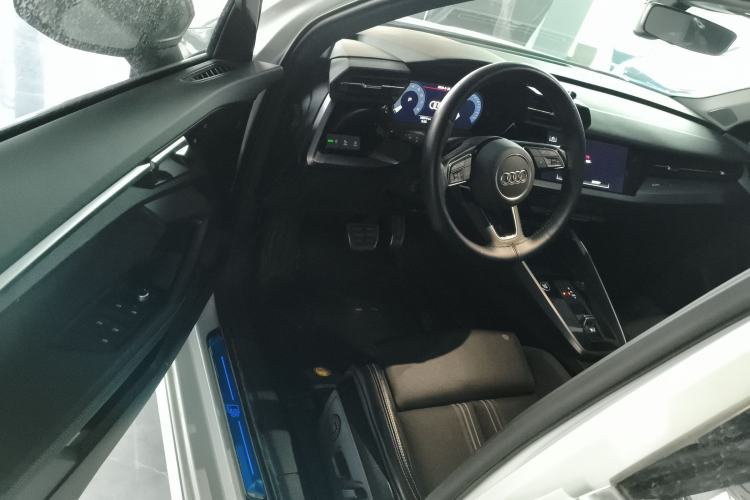 Used Audi A3 2023 Restyled A3L Limousine 35 TFSI Fashion Sport Edition Driver Seat