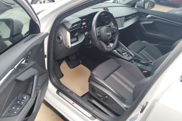 Used Audi A3 2023 Restyled A3L Limousine 35 TFSI Fashion Sport Edition Driver Seat
