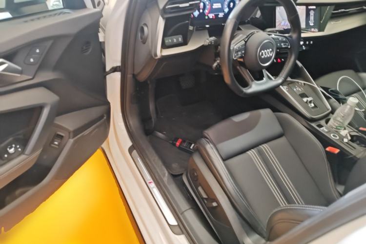 Used Audi A3 2023 Restyled A3L Limousine 35 TFSI Fashion Sport Edition Driver Seat