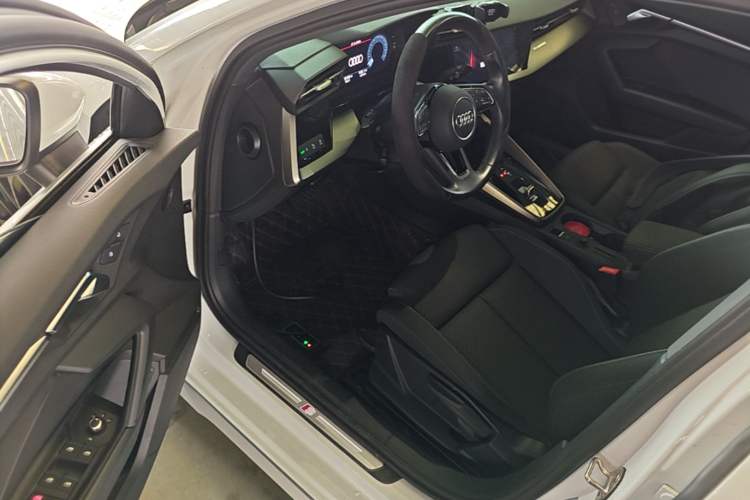 Used Audi A3 2023 A3L Limousine 35 TFSI Progressive Sport Edition Driver Seat