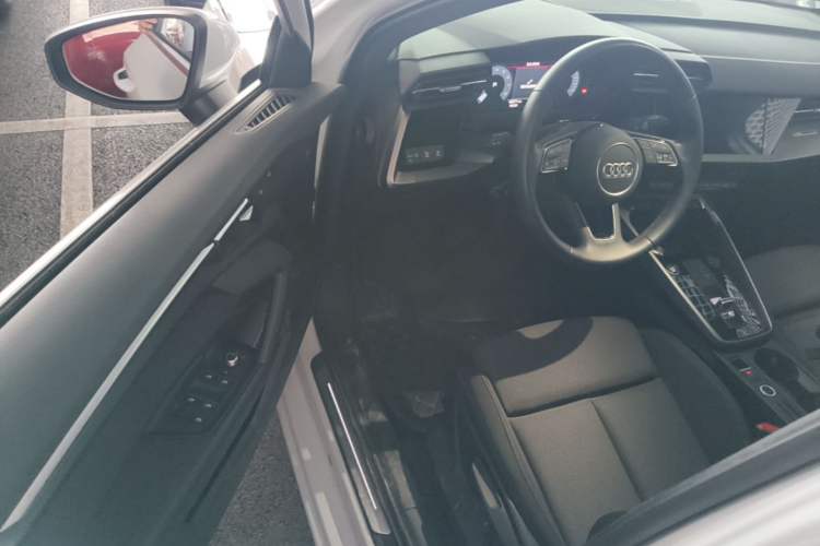 Used Audi A3 2023 Restyled Sportback 35 TFSI Advanced Style Edition Driver Seat