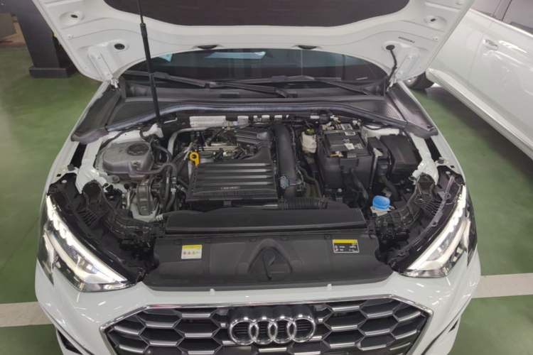Used Audi A3 2023 A3L Limousine 35 TFSI Fashion Sport Model Engine Bay