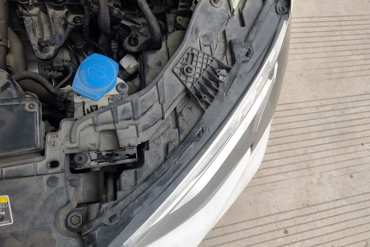 Used Audi A3 2023 Sportback 35 TFSI Fashionable Sports Model Engine Bay Left