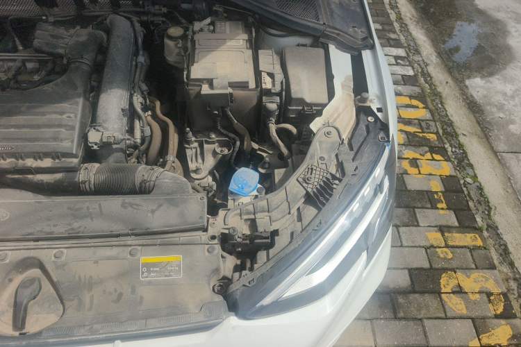 Used Audi A3 2023 Sportback 35 TFSI Fashionable Sports Model Engine Bay Left