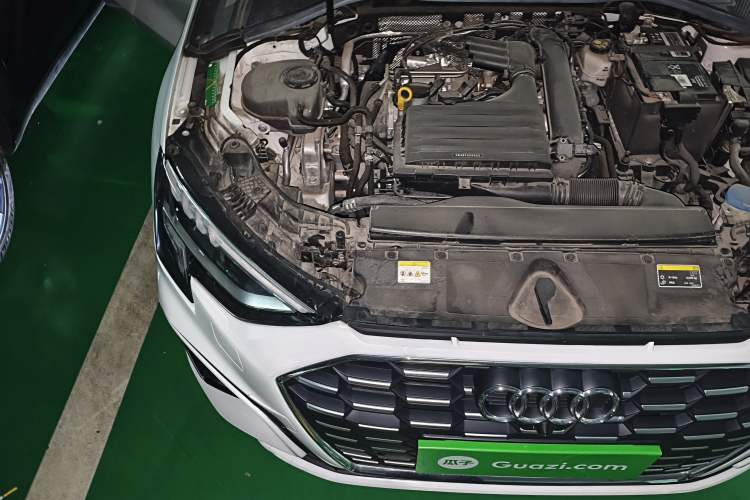 Used Audi A3 2023 Sportback 35 TFSI Fashionable Sports Model Engine Bay Right