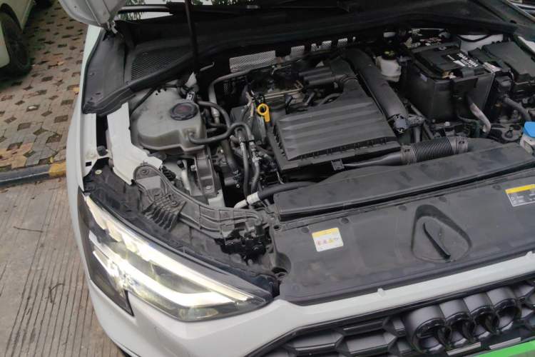 Used Audi A3 2023 Sportback 35 TFSI Fashionable Sports Model Engine Bay Right