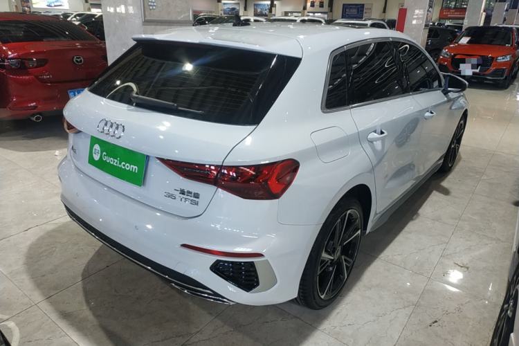 Used Audi A3 2023 Sportback 35 TFSI Fashionable Sports Model Exterior 5