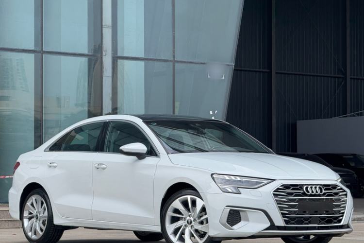 Used Audi A3 2023 A3L Limousine 35 TFSI Fashionable and Elegant Model Exterior 7