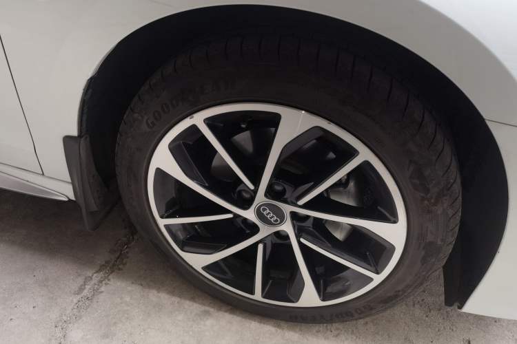 Used Audi A3 2023 Restyled Sportback 35 TFSI Progressive Sport Edition Exterior 7