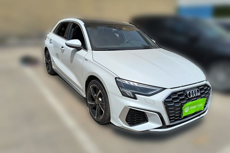 Used Audi A3 2023 Restyled Sportback 35 TFSI Advanced Style Edition Front Right 45 Deg