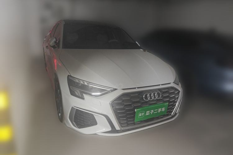 Used Audi A3 2023 Restyled A3L Limousine 35 TFSI Luxury Sport Edition Front Right 45 Deg