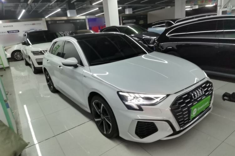 Used Audi A3 2023 Updated Sportback 35 TFSI Stylish Sports Type Front Right 45 Deg