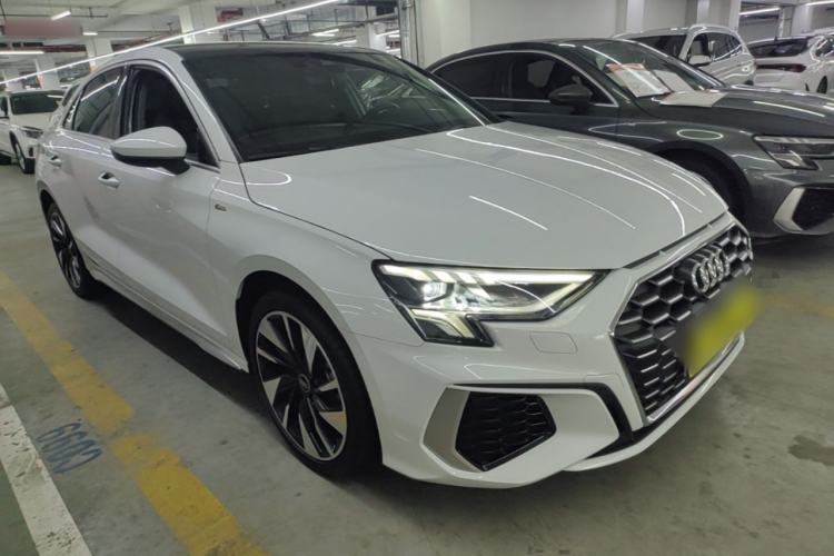 Used Audi A3 2023 Restyled A3L Limousine 35 TFSI Fashion Sport Edition Front Right 45 Deg