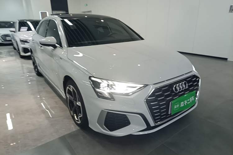 Used Audi A3 2023 Updated Sportback 35 TFSI Luxury Sports Edition Front Right 45 Deg