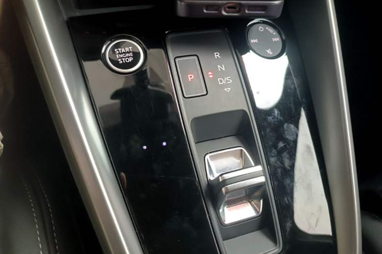 Used Audi A3 2023 Restyled A3L Limousine 35 TFSI Fashion Sport Edition Gear Lever