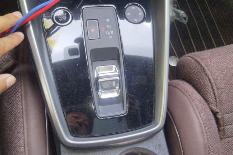 Used Audi A3 2023 Updated Sportback 35 TFSI Stylish Sports Type Gear Lever