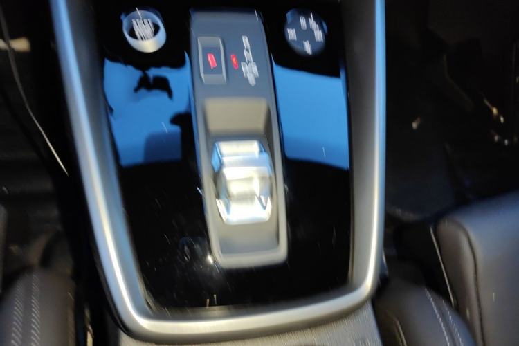 Used Audi A3 2023 Restyled Sportback 35 TFSI Fashionable and Elegant Version Gear Lever