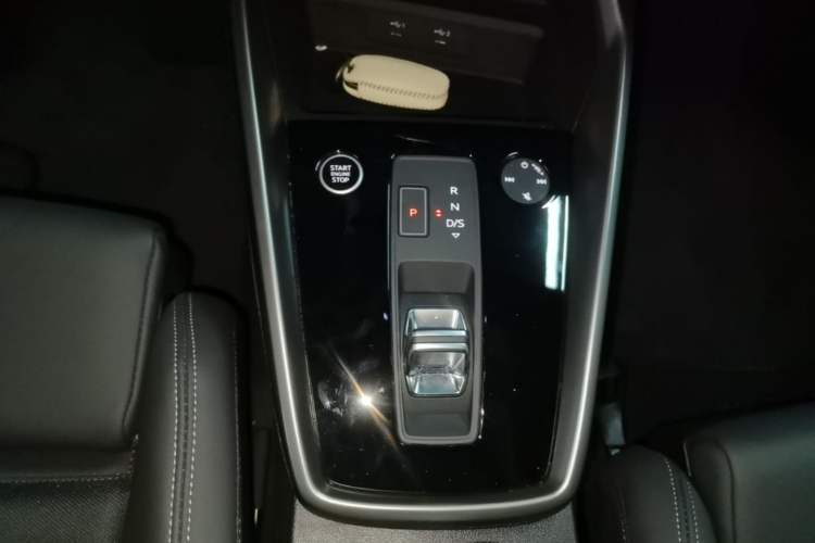 Used Audi A3 2023 Updated Sportback 35 TFSI Stylish Sports Type Gear Lever