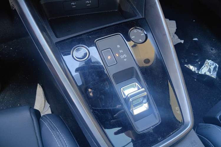 Used Audi A3 2023 Restyled A3L Limousine 35 TFSI Fashion Sport Edition Gear Lever