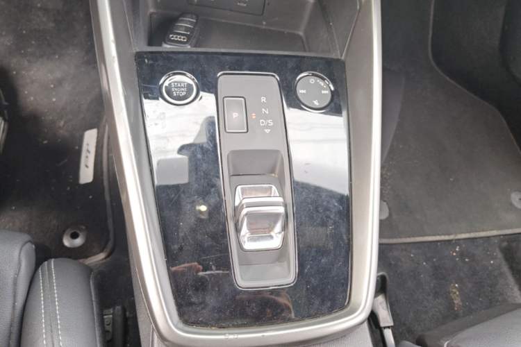 Used Audi A3 2023 Restyled A3L Limousine 35 TFSI Fashion Sport Edition Gear Lever