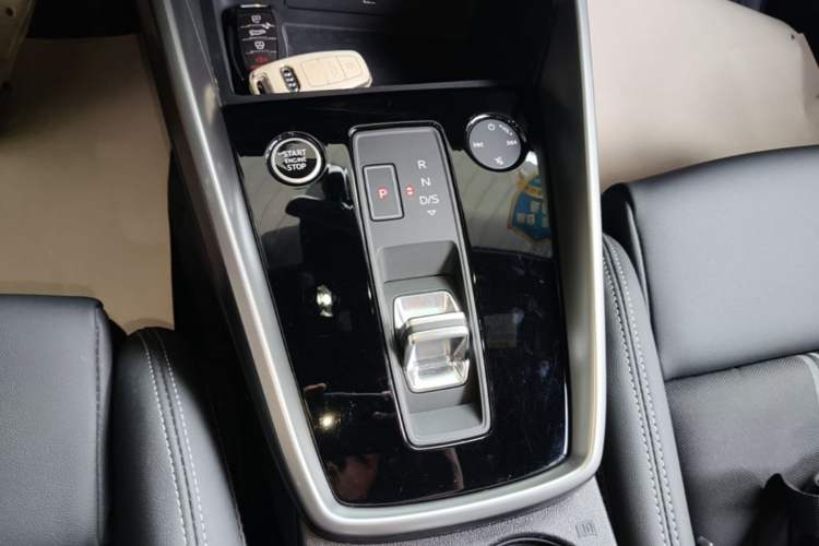 Used Audi A3 2023 Updated Sportback 35 TFSI Stylish Sports Type Gear Lever