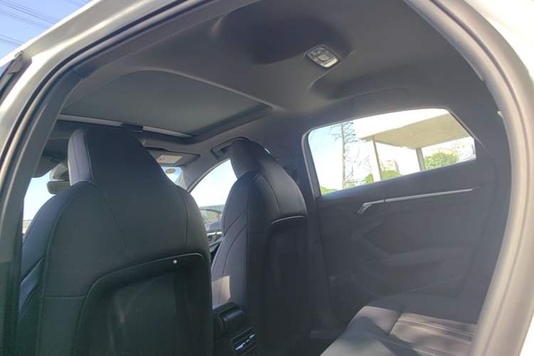 Used Audi A3 2023 Restyled A3L Limousine 35 TFSI Fashion Sport Edition Headliner