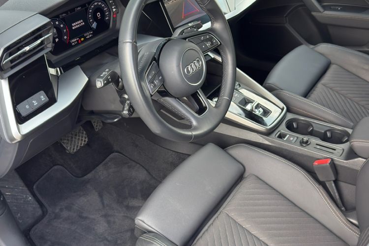 Used Audi A3 2023 A3L Limousine 35 TFSI Fashionable and Elegant Model Interior 2