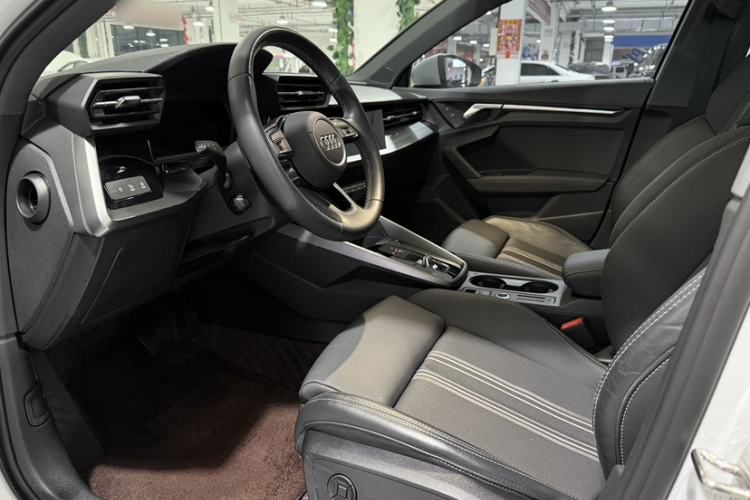 Used Audi A3 2023 Sportback 35 TFSI Fashionable Sports Model Interior 3
