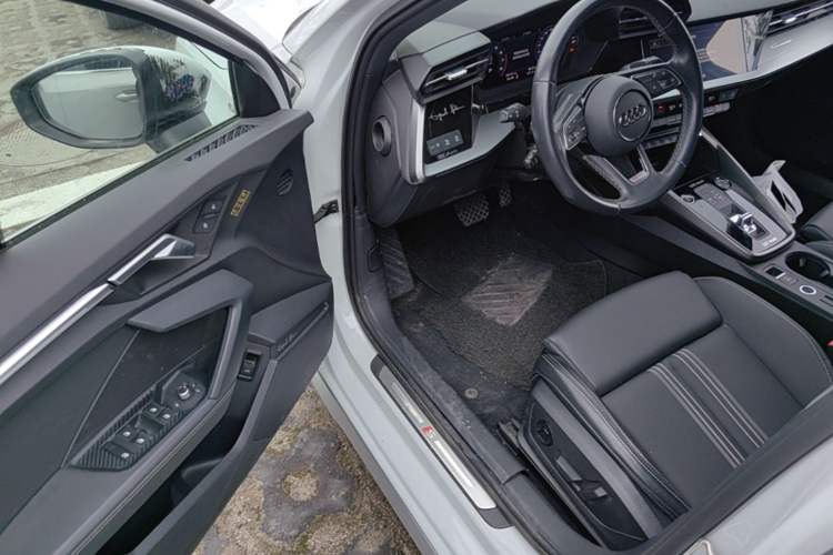 Used Audi A3 2023 Restyled A3L Limousine 35 TFSI Fashion Sport Edition Interior 3