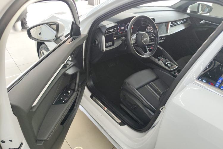 Used Audi A3 2023 Restyled A3L Limousine 35 TFSI Fashion Sport Edition Interior 3