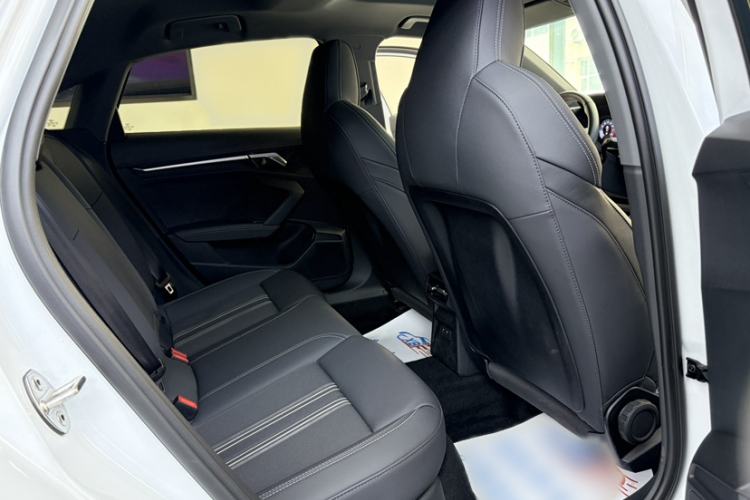 Used Audi A3 2023 A3L Limousine 35 TFSI Fashion Sport Model Interior 4
