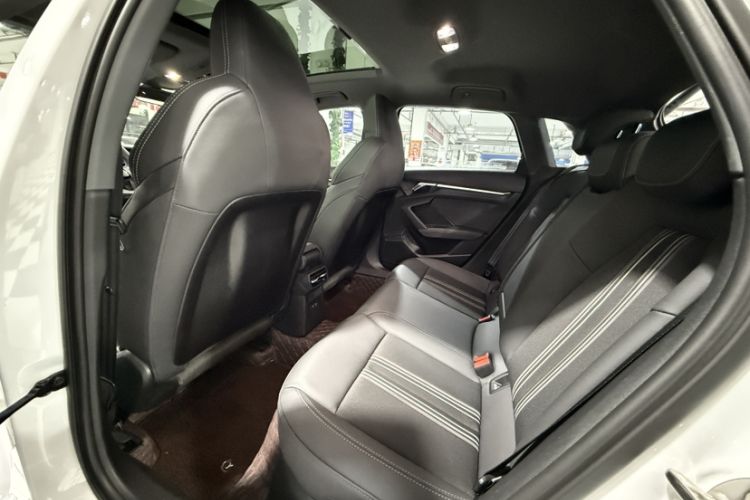 Used Audi A3 2023 Sportback 35 TFSI Fashionable Sports Model Interior 4