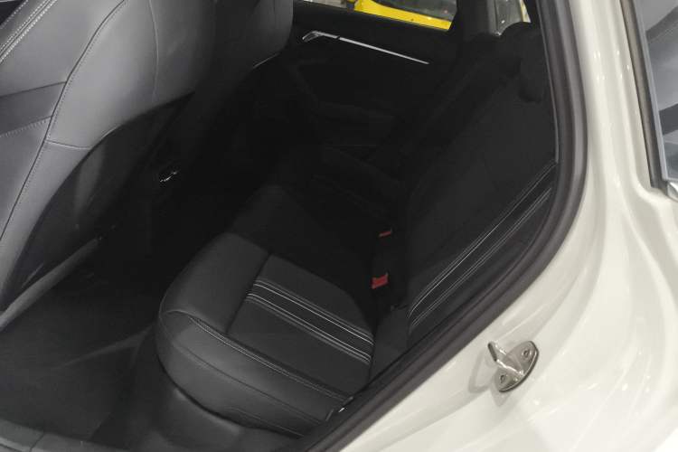 Used Audi A3 2023 Sportback 35 TFSI Fashionable Sports Model Interior 4