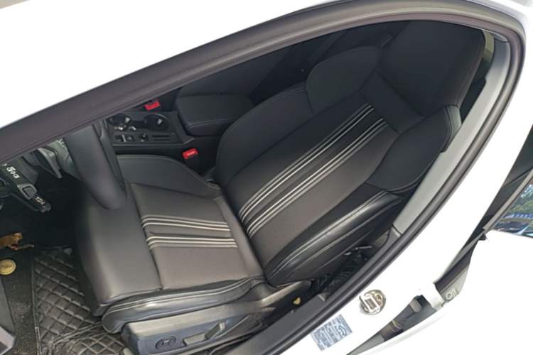 Used Audi A3 2023 A3L Limousine 35 TFSI Fashion Sport Model Left Front Seat