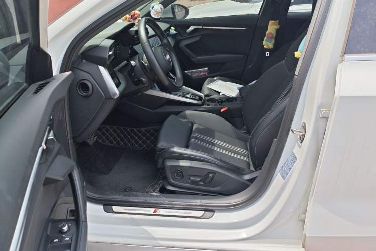 Used Audi A3 2023 Updated Sportback 35 TFSI Stylish Sports Type Left Front Seat