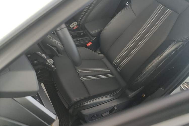 Used Audi A3 2023 Updated Sportback 35 TFSI Stylish Sports Type Left Front Seat
