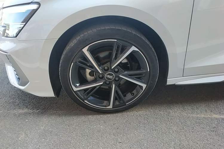Used Audi A3 2023 Updated Sportback 35 TFSI Stylish Sports Type Left Front Wheel Hub