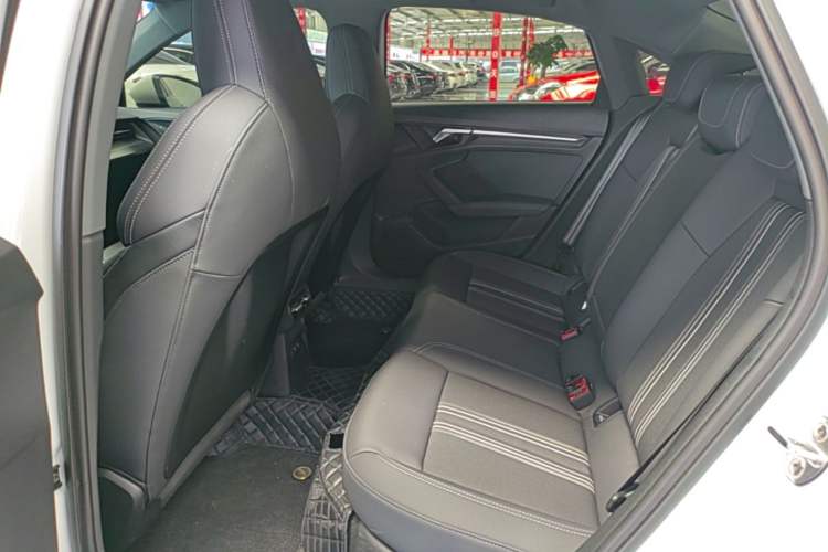 Used Audi A3 2023 A3L Limousine 35 TFSI Fashion Sport Model Left Rear Seat