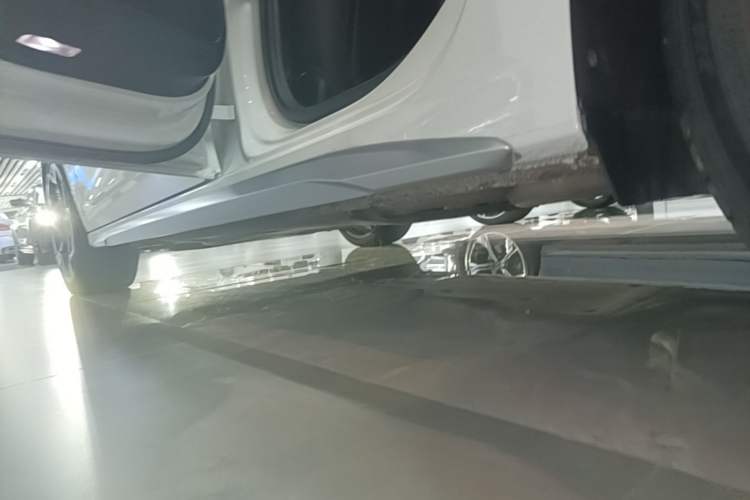 Used Audi A3 2023 Updated Sportback 35 TFSI Luxury Sports Edition Left Side Sill