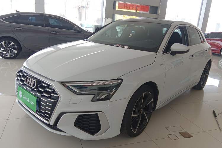 Used Audi A3 2023 Updated Sportback 35 TFSI Stylish Sports Type Guazi used car, China used car export, Used car for sale, Used cars, Cheapest cars for sale
