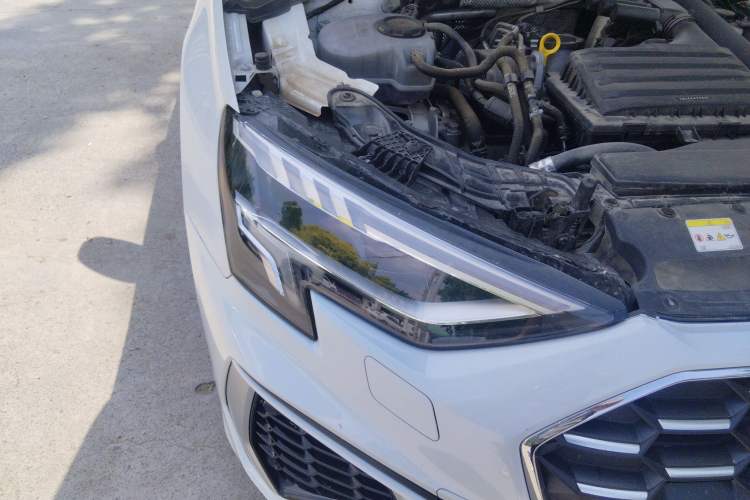 Used Audi A3 2023 Updated Sportback 35 TFSI Stylish Sports Type Right Front Headlight