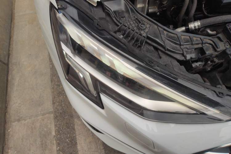Used Audi A3 2023 Updated Sportback 35 TFSI Stylish Sports Type Right Front Headlight
