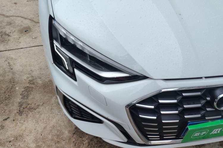 Used Audi A3 2023 Restyled Sportback 35 TFSI Fashionable and Elegant Version Right Front Headlight